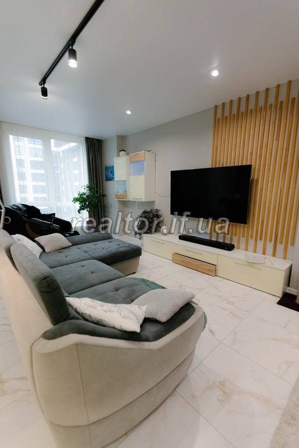 Prodazh_prostoroyi_trokhkimnatnoyi_kvartyry_z_yevroremontom_ta_meblyamy_v_novomu_ta_suchasnomu_zhytlovomu_kompleksi__Comfort_Park_23791_13_1747818836.jpeg