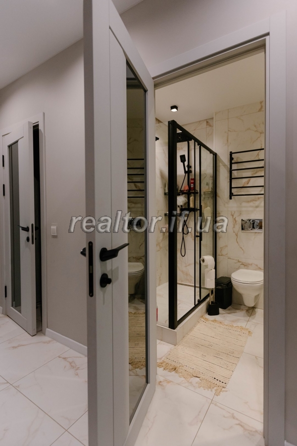 Prodazh_prostoroyi_trokhkimnatnoyi_kvartyry_z_yevroremontom_ta_meblyamy_v_novomu_ta_suchasnomu_zhytlovomu_kompleksi__Comfort_Park_23791_7_1747818767.jpeg