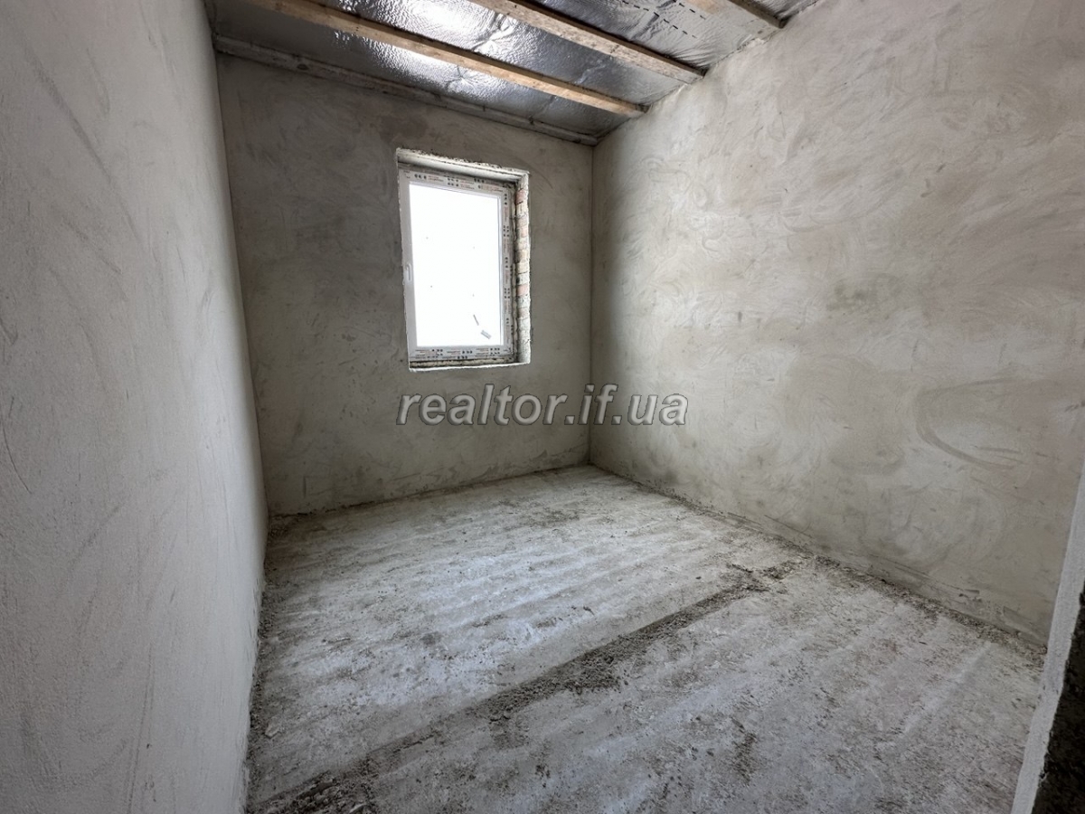 Prodazh_taunkhausa_v_seli_Vovchynets_po_vulytsi_Patriarkha_Volodymyra_23594_3_1749741043.jpeg