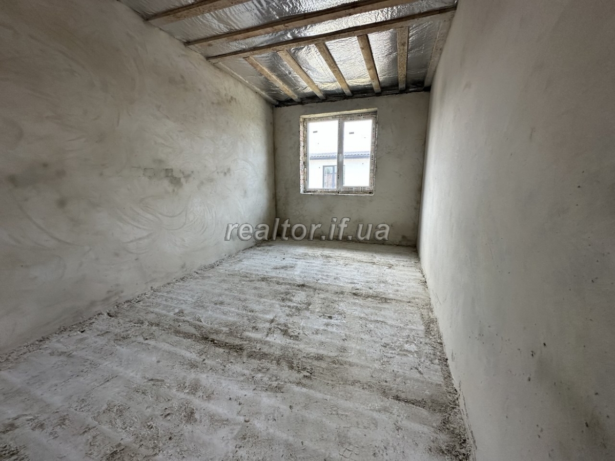 Prodazh_taunkhausa_v_seli_Vovchynets_po_vulytsi_Patriarkha_Volodymyra_23594_4_1749741043.jpeg
