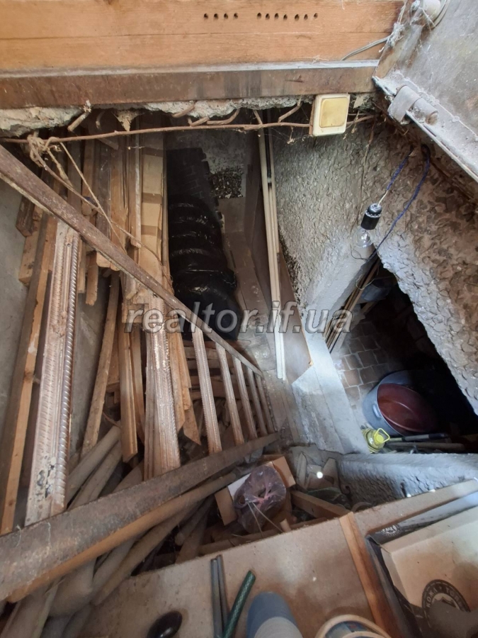 Prodazh_trokhkimnatnoyi_kvartyry_pokrashchenoho_planuvannya_po_vulytsi_Halytska_23933_15_1752059342.jpeg
