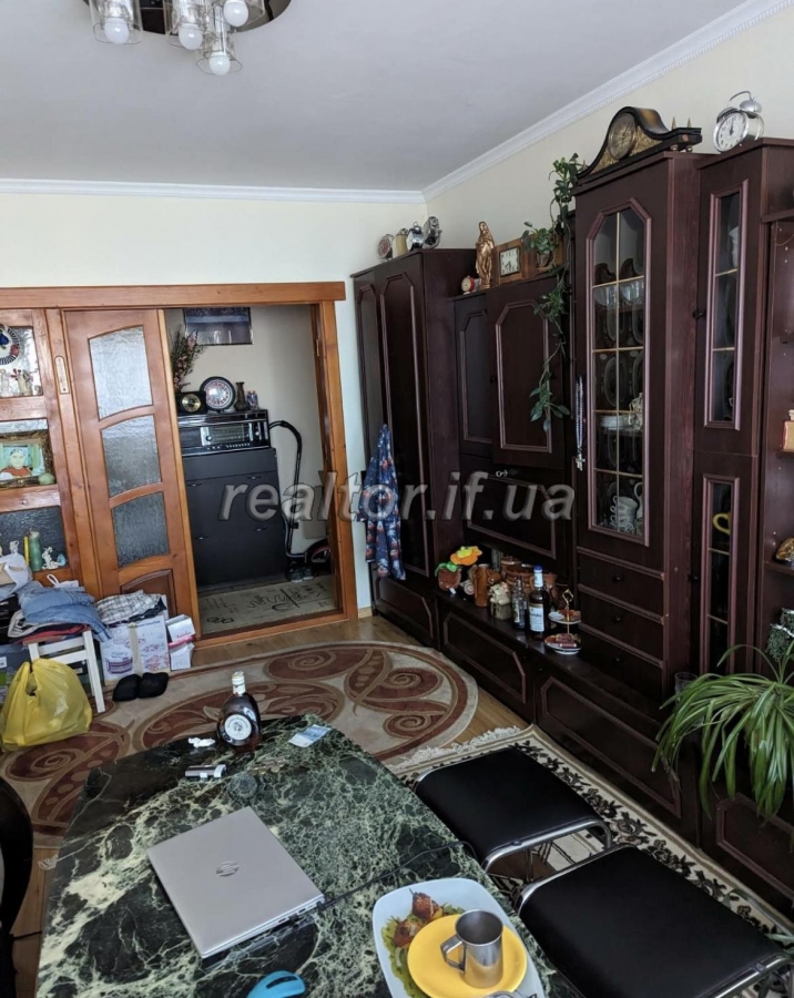 Prodazh_trokhkimnatnoyi_kvartyry_v_harnomu_raioni_mista_poruch_torhovoho_tsentru_Arsen_23856_5_1748952361.jpeg