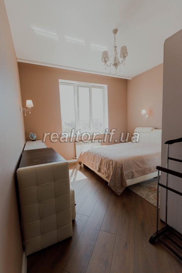 Zatyshna_kvartyra_na_vulytsi_Mariiky_Pidhiryanky_z_indyvidualnym_opalennyam_23740_10_1745854247.jpeg
