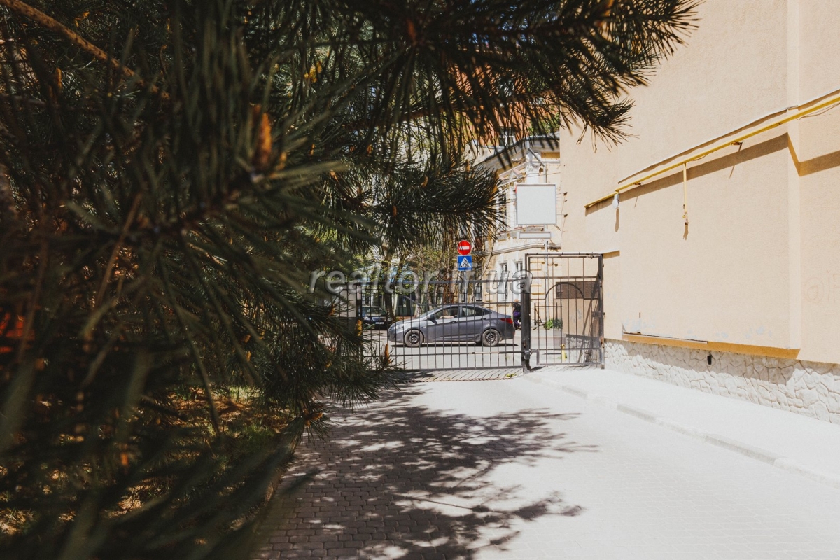 Zatyshna_kvartyra_na_vulytsi_Mariiky_Pidhiryanky_z_indyvidualnym_opalennyam_23740_6_1745854276.jpeg