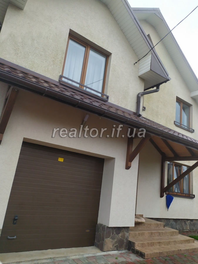 I will rent a house in Ivano-Frankivsk