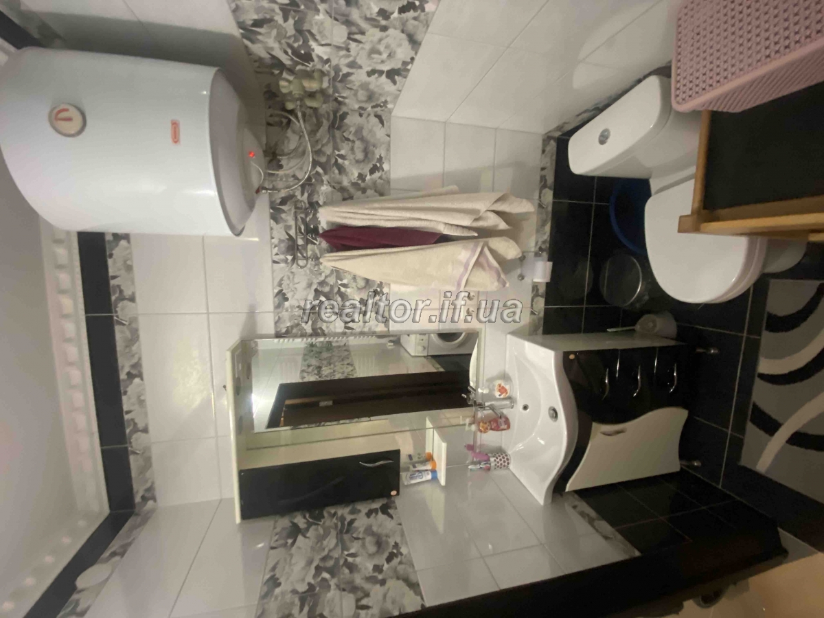 _Prodazh_1_kimnatnoyi__kvartyry_z_meblyamy_ta_tekhnikoyu_po_vulytsi_Mykhaila_Mulyka_v_tsentralnii_chastyni_mista_23899_13_1750935695.jpeg