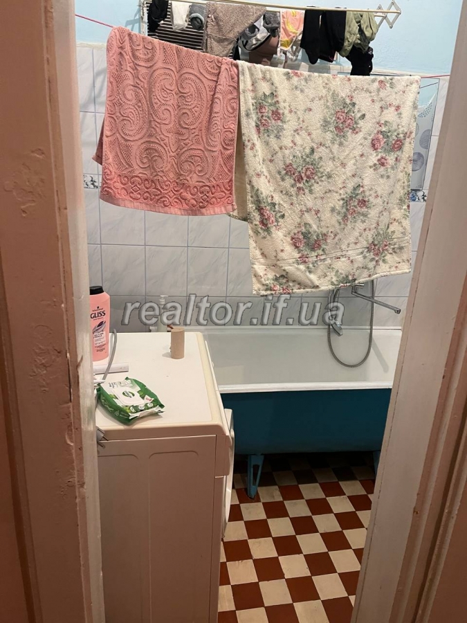 prodayetsya_2_kimnatna_kvartyra_v_tsentri_mista_v_avstriiskomu_budynku_po_vulytsi_Shevchenka_22653_6_1696927986.jpeg