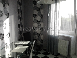 1 bedroom apartment in a quiet area of the city with clean environment