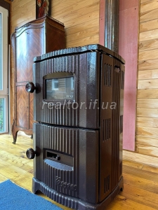 Budynok-dacha_v_Yaremchi_z_remontom_ta_meblyamy_v_samomu_lisi_23668_22_1742402522.jpeg