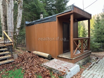 Budynok-dacha_v_Yaremchi_z_remontom_ta_meblyamy_v_samomu_lisi_23668_36_1742402525.jpeg