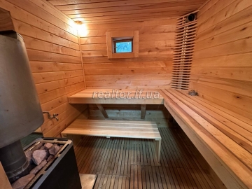 Budynok-dacha_v_Yaremchi_z_remontom_ta_meblyamy_v_samomu_lisi_23668_9_1742402519.jpeg