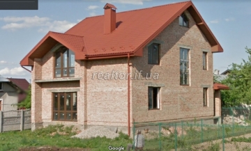 House on Konovalets Street