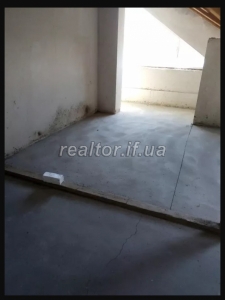 Günstige Wohnung Dachgeschoss