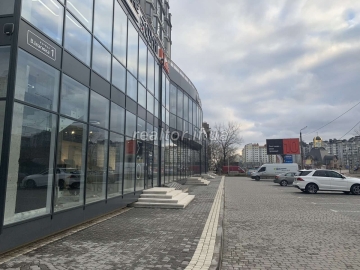 Двохкімнатна квартира поруч торгового центру Велес