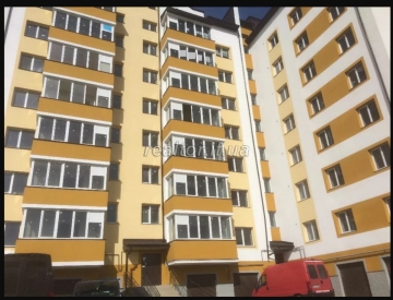 Zweistöckiges Apartment in Demyanov Lazy