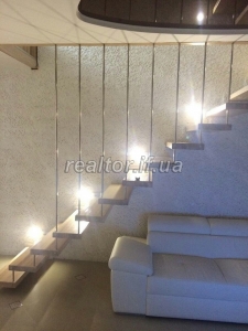 Two-level apartment in the city center with quality repair and furniture
