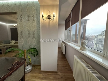 Dvorivneva_kvartyra_z_remontom_v_tsentri_mista_navproty_hotelyu_Nadiya_23570_23_1739370890.jpeg