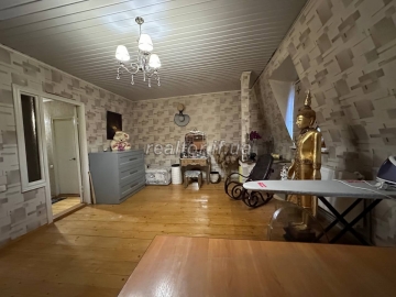 Dvorivneva_kvartyra_z_remontom_v_tsentri_mista_navproty_hotelyu_Nadiya_23570_9_1739370887.jpeg