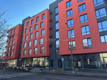 Fasadne_komertsiine_prymishchennya_vilnoho_pryznachennya_v_tsentralnii_chastyni_mista_23551_3_1738240603.jpeg