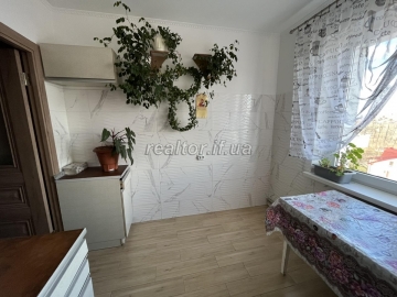 Harna_dvokimnatna_kvartyra_na_vulytsi_Khotkevycha_22217_1_1676474336.jpeg