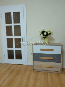 Harna_odnokimnatna_kvartyra_z_yevroremontom_na_vulytsi_Symonenka_22166_8_1674486637.jpeg