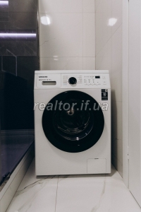 Komfortna_ta_rozkishna_2_kimnatna_kvartyra_premium_klasu_na_berezi_miskoho_ozera_22952_10_1734086709.jpeg