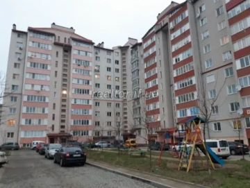 Apartment on Vasyl Symonenko Street
