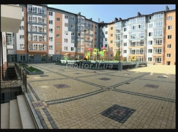 Apartment in a new building on Melnik Street in the heart of the city