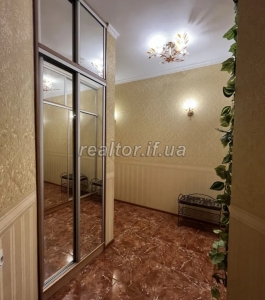 Kvartyra_v_Ivano-Frankivsku_z_meblyamy_ta_chastkovo_tekhnikoyu_5167_18_1746698867.jpeg