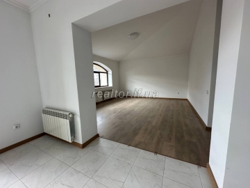 Kvartyra_v_obzhytomu_budynku_klubnoho_typu_v_raioni_pionerskoho_parku_23693_13_1744211762.jpeg