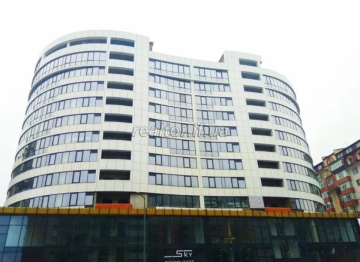 Квартира в самом центре города с панорамными окнами.