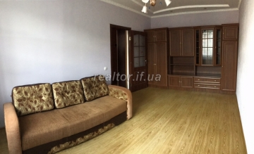 Apartment in the center of the city with a repair on the street Garbarskaya