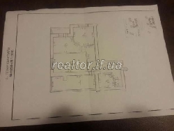 Квартира з чорновим ремонтом по вулиці Хіміків