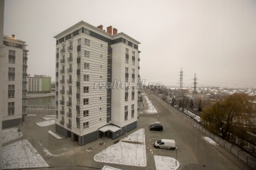 Квартира з добротним ремонтом в якій ніхто не проживав в сучасному містечку Калинова Слобода