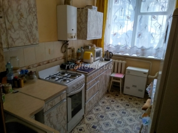 Квартира з можливістю переводу під комерцію по вулиці Павлика