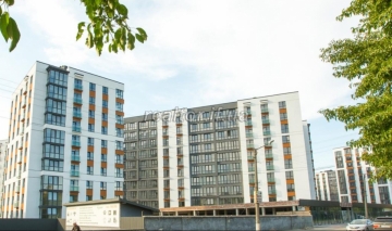 One bedroom apartment without commission and extra costs