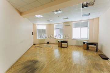 Оренда офісу на дві кімнати в центрі міста
