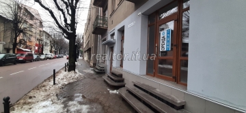 Premises for rent near the station on Grunwaldska Street 21a