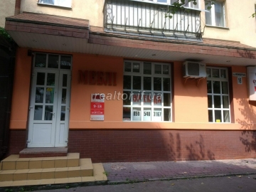 Оренда приміщення вул. Бельведерська навпроти Чікен Хат