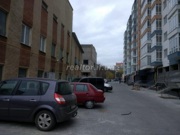 Оренда виробничих приміщень в центрі міста вул. Мельника