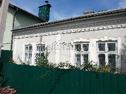 Особняк без ремонту недалеко від центру