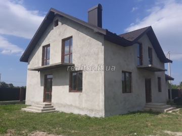 Особняк в Драгомирчанах гарне місцерозташування
