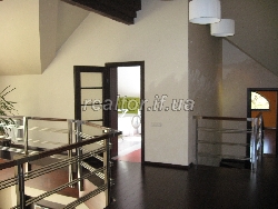 Osobnyak_z_Baseinom_v_Uhornykakh_9603_18_1448363551.jpg