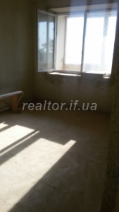 In the street of Garbarska the apartment is sold in a newly built and residential building