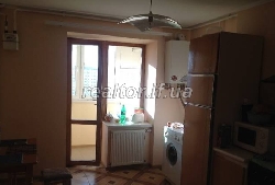 Продам 3 кімнатну квартиру на Стуса в новобудові з гарним ремонтом, індивідуальним опаленням