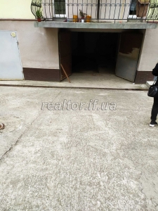 Продам або здам в оренду гараж в новобудові