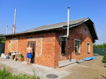 Продам будинок з незавершеним ремонтом в Тисмениці