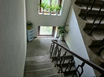 Prodayetsya_1_kimnatna_kvartyra_v_tsentri_mista_po_vulytsi_Belvederska_22616_3_1694006810.jpeg