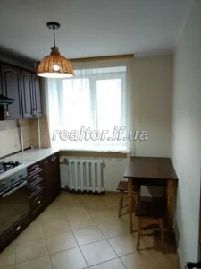1 room apartment for sale in a quiet courtyard; renovated on Vovchinetska street in Metro district