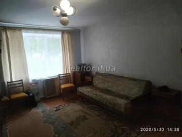 Продається 1 кімнатна квартира в зеленому дворі по вулиці Тролейбусна в районі Пасічна